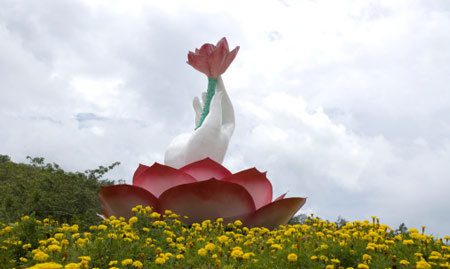 宣化上人:把人生看作一场戏,就会乐得自由自在