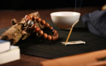 在家居士该如何持咒？